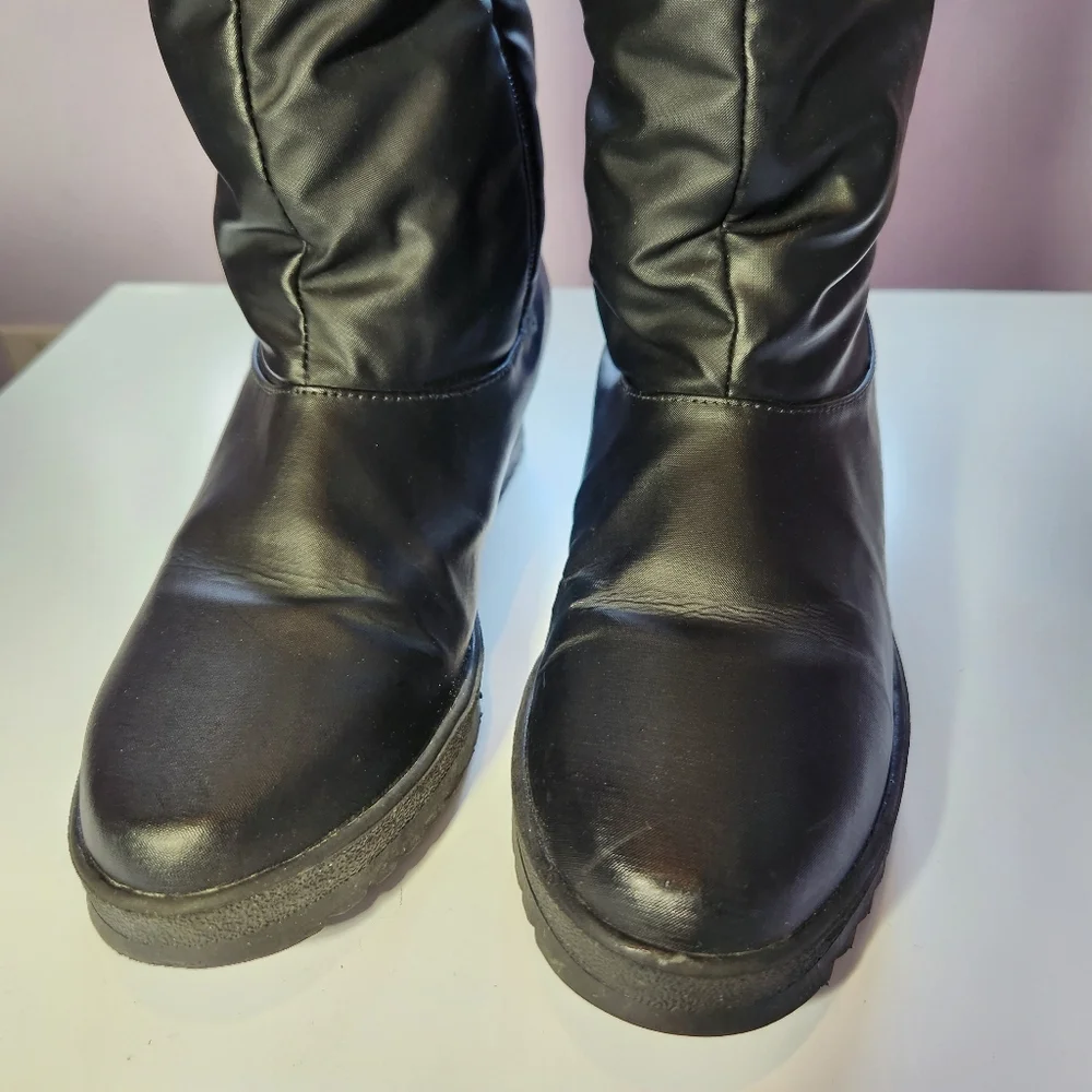 Naturalizer Black Rain or Snow Side Zip Up Boots Size 7